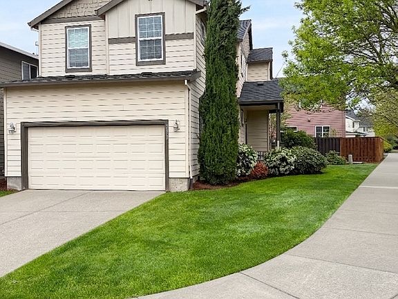 3rd image of 3425 SE Hare Ave