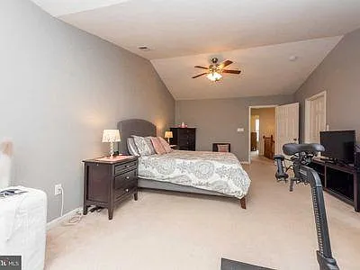 7058 Oak Grove Way — Photo 20