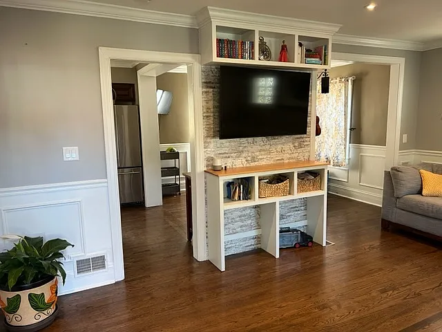 5804 S Kildare Ave — Photo 4