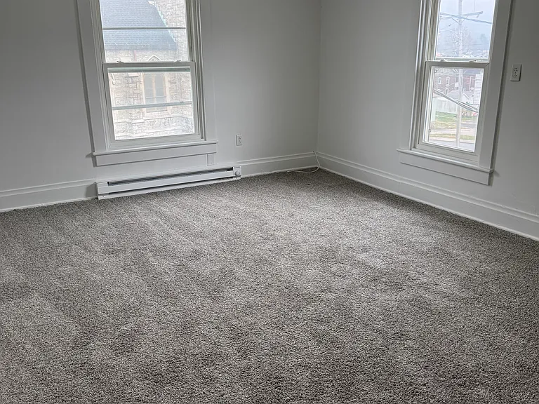 11 Central Ave — Photo 10