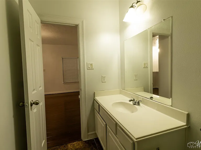 10904 Panther Ct — Photo 19