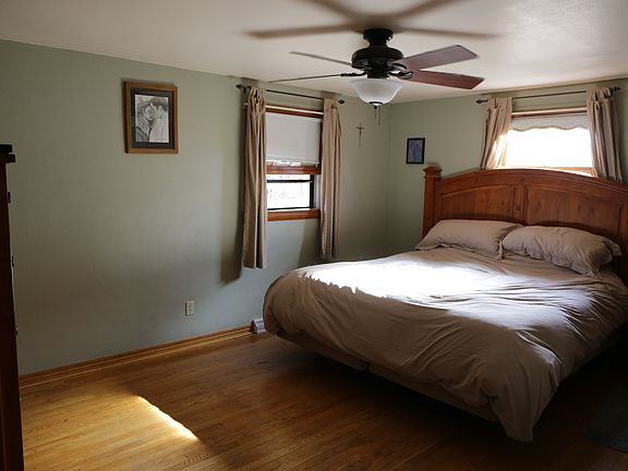 4th image of 1441 Rockdale St