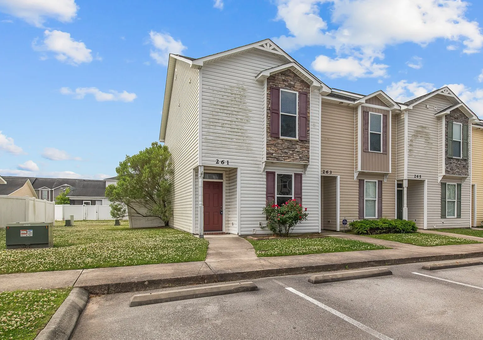 2 Bed 2.5 Bath Townhome — Photo 1