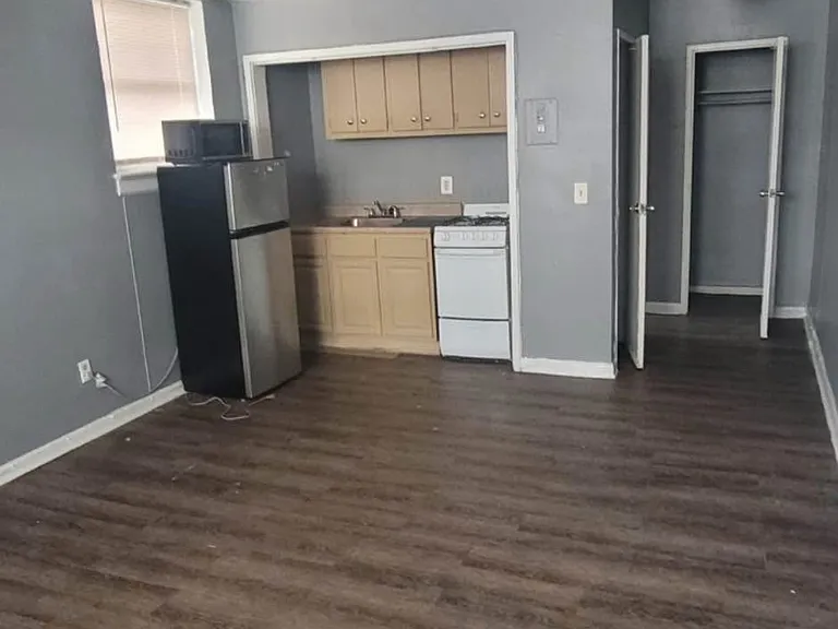 60 Crawford St #6 — Photo 1