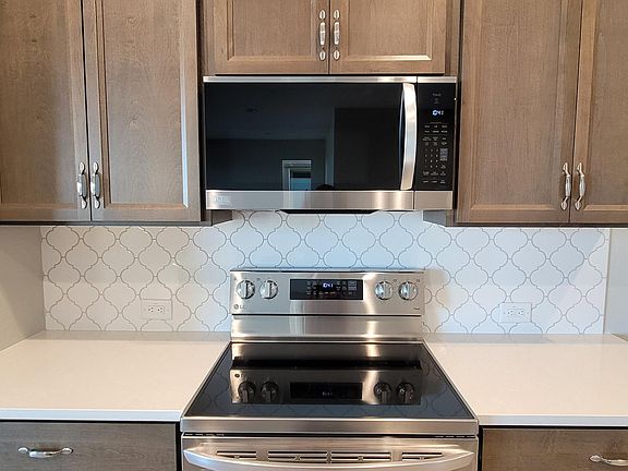 3rd image of 4256 W Hanna Drive