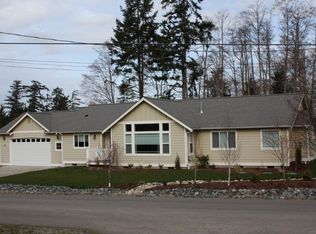 739 Greenoch Loop, Oak Harbor, WA 98277