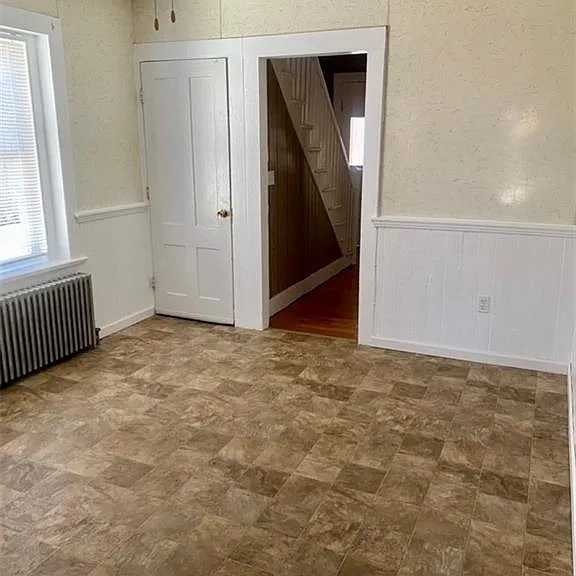 18 Devine St — Photo 6