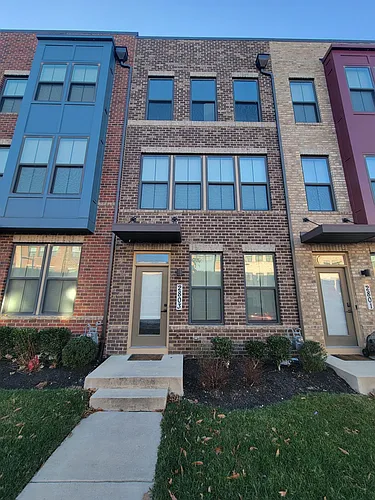 2803 Lewis Ave Photo 1