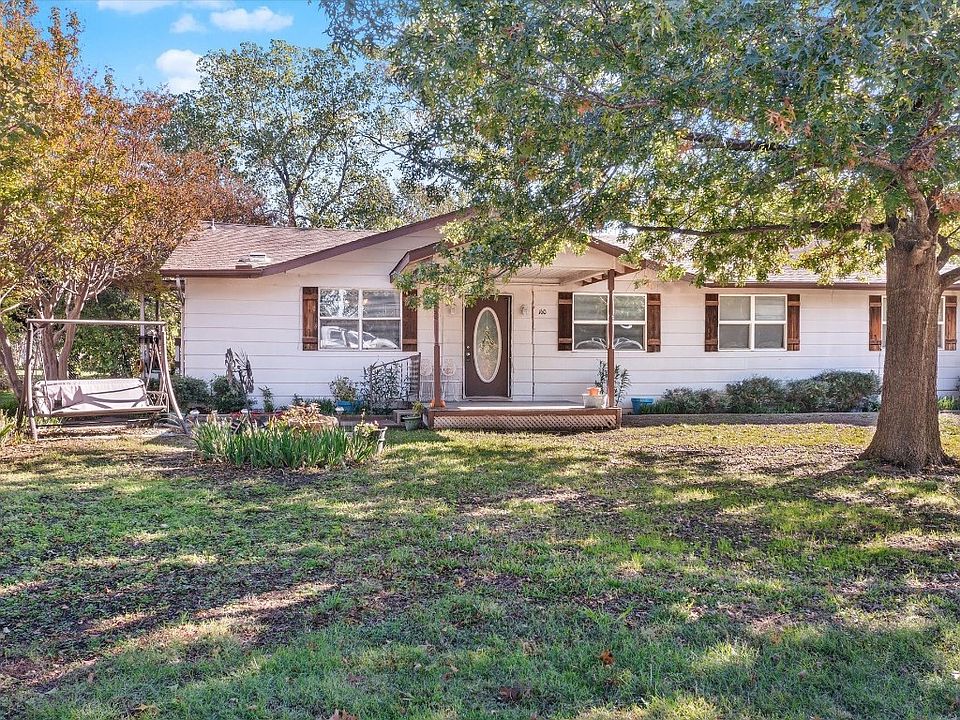 1st image of 160 Country Place Ln
