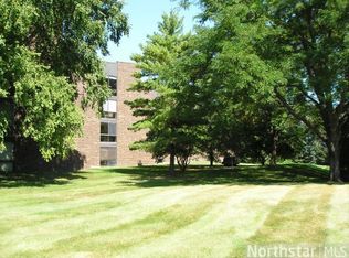 1700 Lexington Ave S APT 110, Saint Paul, MN 55118