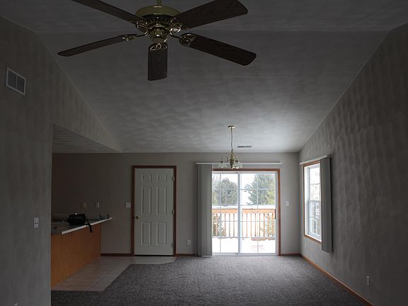 3rd image of 10436 Metalmark Ln #1