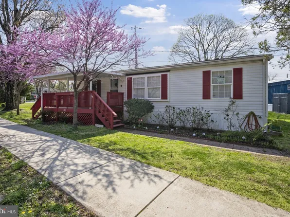 130A Chesapeake Mobile Ct, Hanover, MD 21076