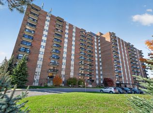 1505 Baseline Rd #1016, Ottawa, ON K2C 3L4