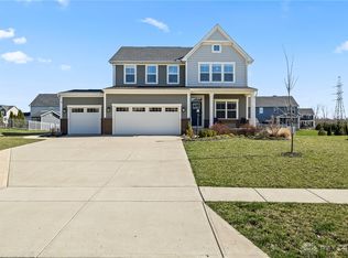 2102 Creswell Dr, Dayton, OH 45434