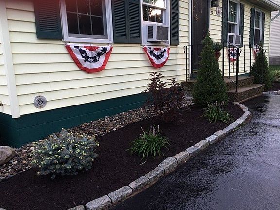 3rd image of 22 Lois Ct