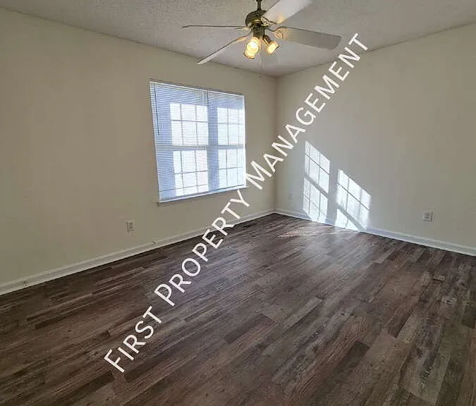 3151 Willow Springs Dr NE — Photo 13