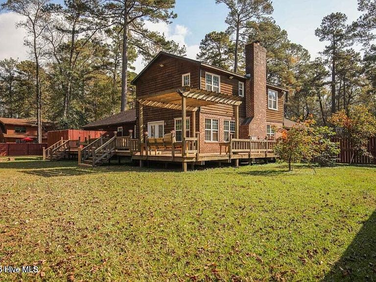 Listing photo 4