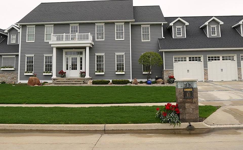 1st image of 65 Pebble Creek Dr