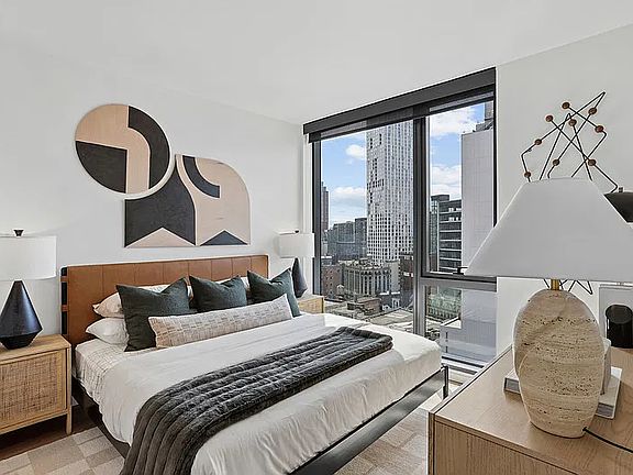 2nd image of 55 Willoughby St #41F