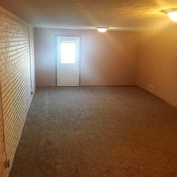1204 S Ridge Cir — Photo 14