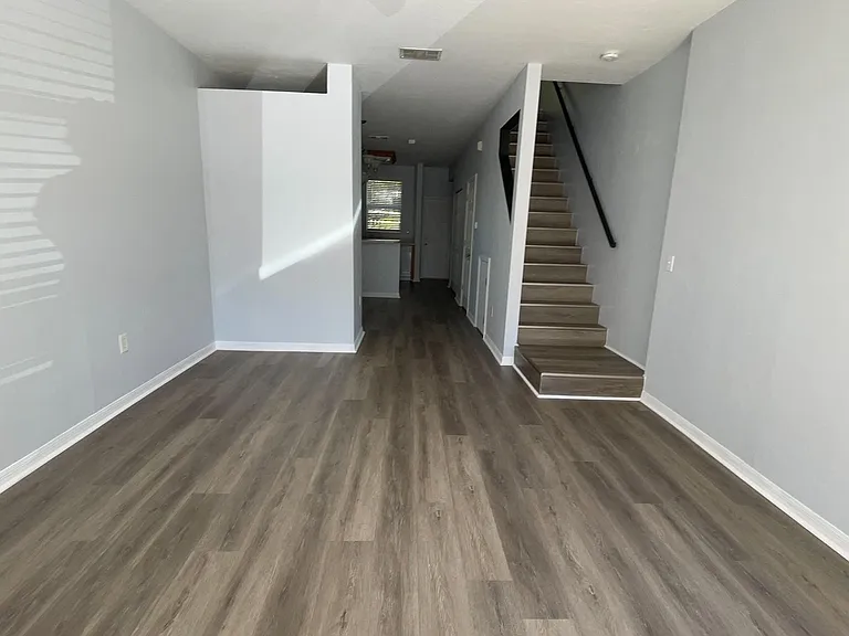 3901 SW 20th Ave #301 — Photo 6