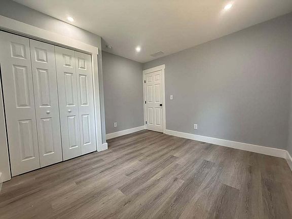 4th image of 1099 Center St SW Unit C
