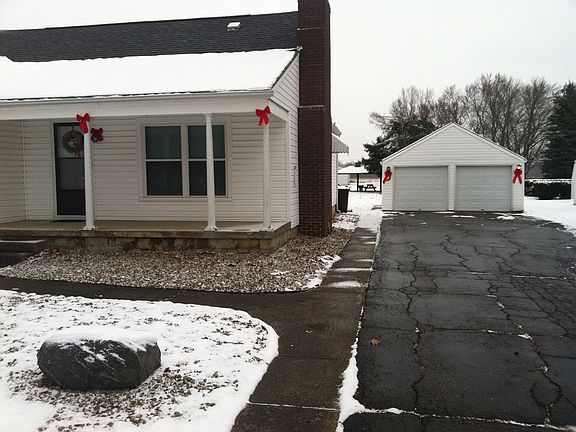 4th image of 172 N Vernon Ave