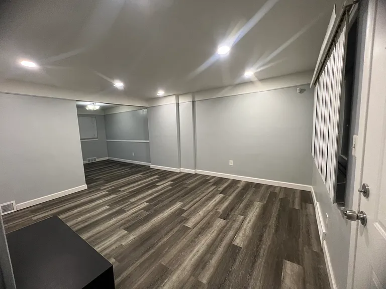 29433 Orangelawn St — Photo 5