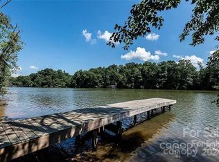 0 Lake Acres Dr, Hickory, NC 28601
