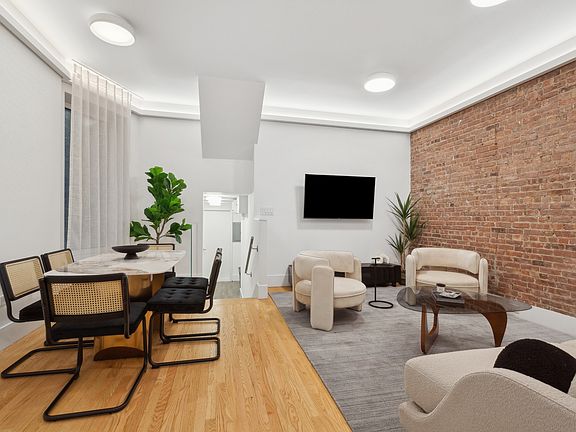 4th image of 125 E 83rd St APT 4