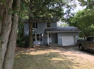 305 Lamberton Ave, Barberton, OH 44203