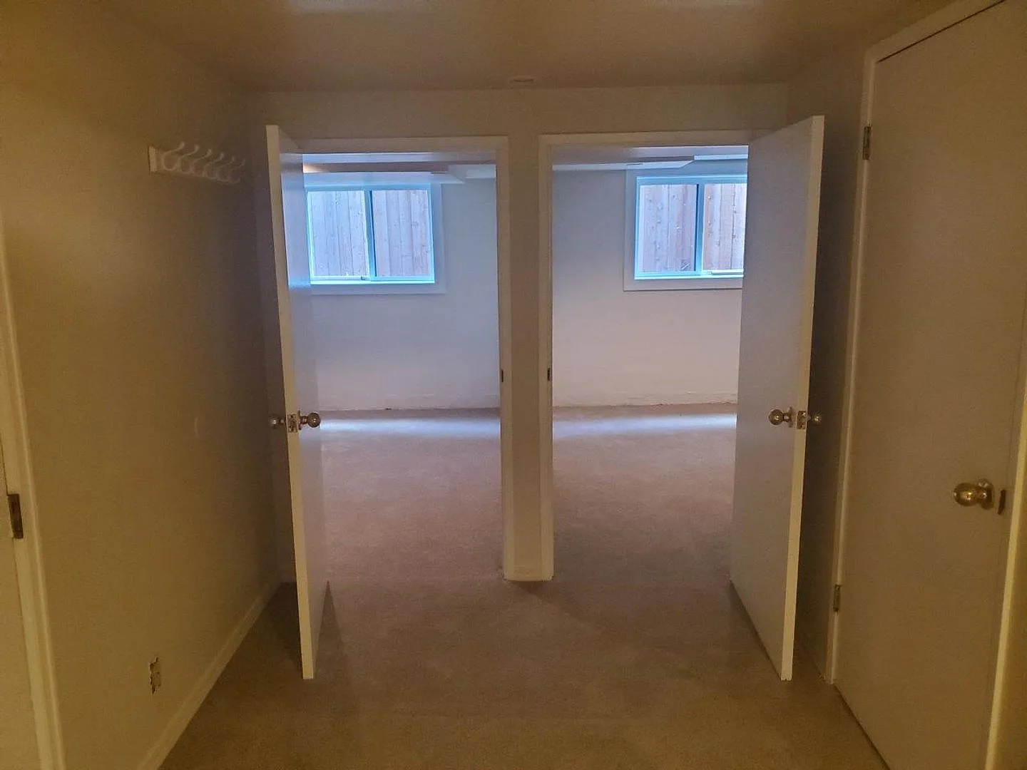 Mavis Apartments — Photo 4