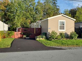 1524 Woodbine Dr, Beaver Bank, NS B4E2M9