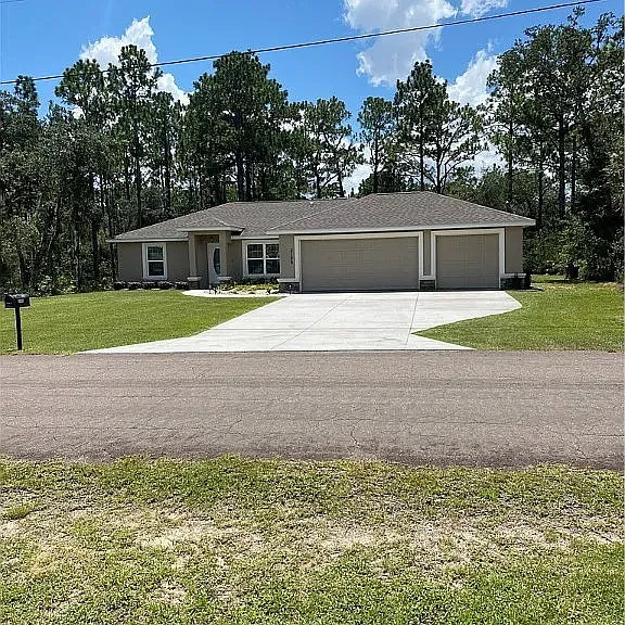 2100 W Galaxy Ln — Photo 1