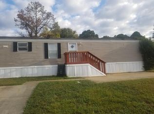 740 Greenview Cir, Fayetteville, GA 30214