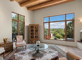 9 Estambre Ct, Santa Fe, NM 87508