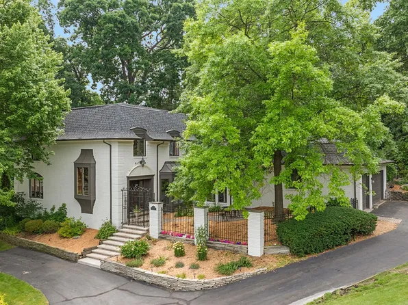 4378 Compton Way, Bloomfield Hills, MI 48302