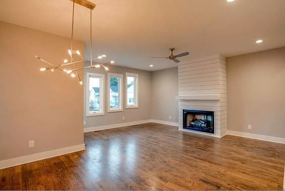 2nd image of 1114 2nd Ave S #S-b