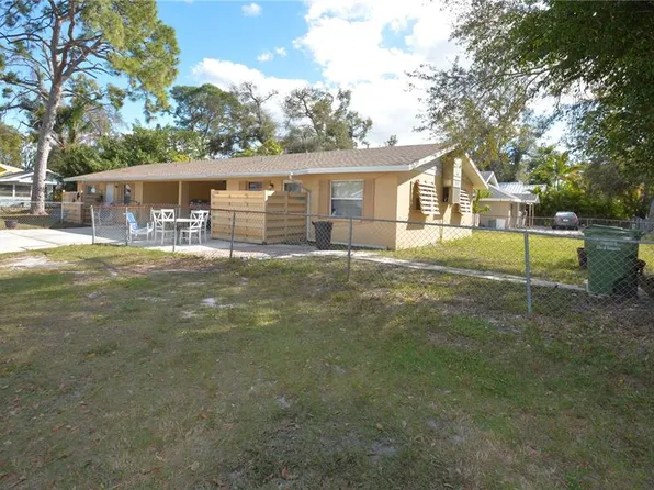 2100 9th St, Sarasota, FL 34237