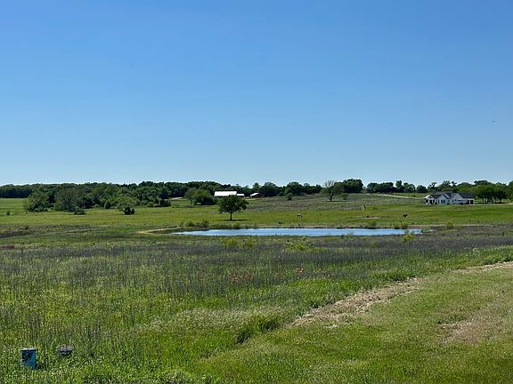 3rd image of 524 Jrc Rd