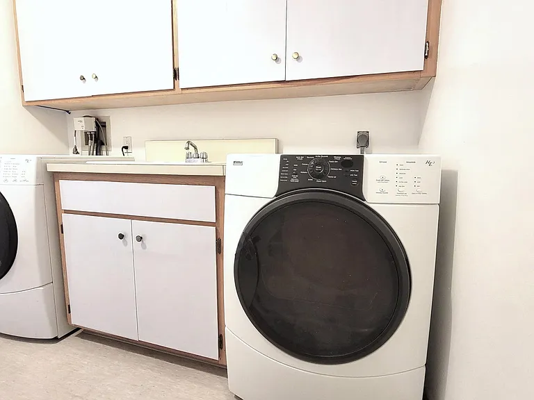 506 Oak Park Way — Photo 13
