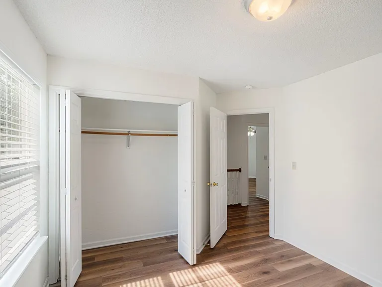4302-4304 Cheryl Ct. — Photo 24