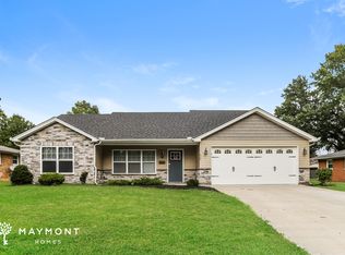 430 Clara Dr, Trenton, OH 45067