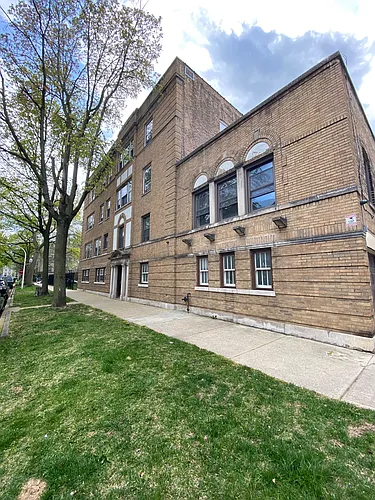 7434 N Seeley Ave #1N Photo 1