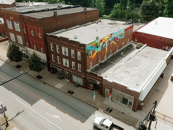 2nd image of 42 N Main St