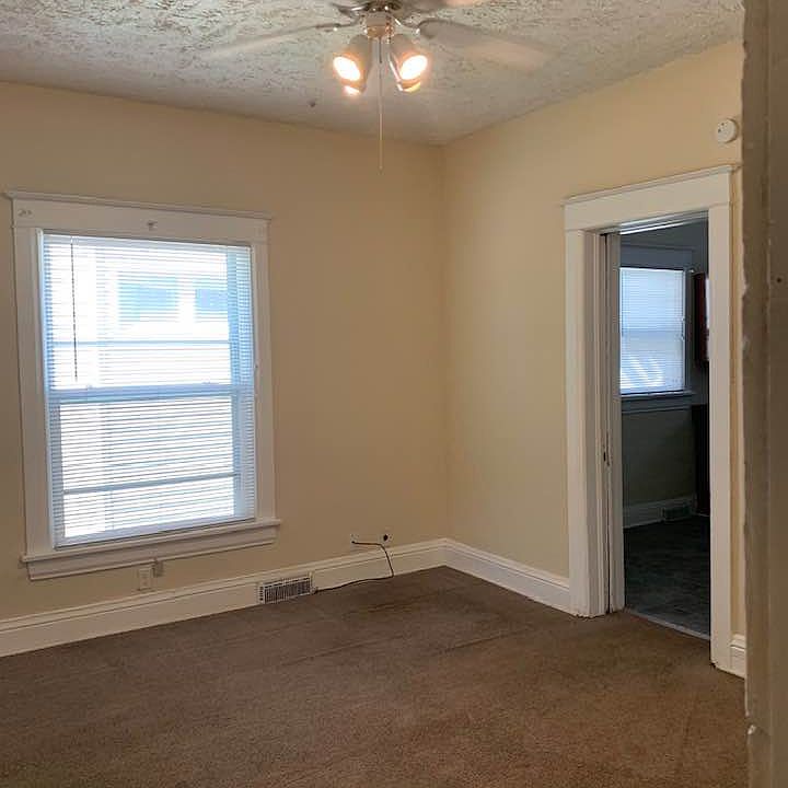 2nd image of 2442 Vine St APT 1