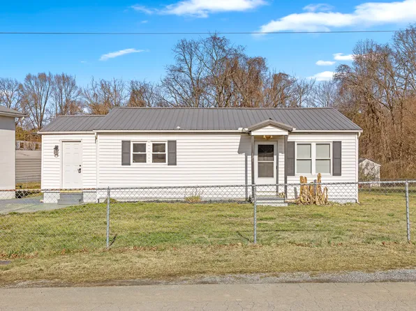 131 Eleanor Davis Dr, Maryville, TN 37804