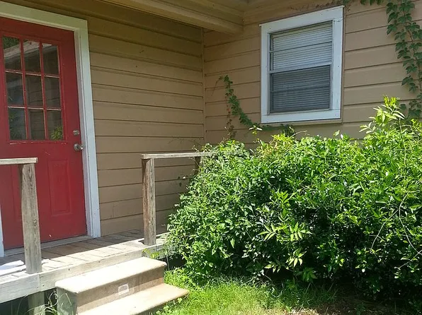 971 N Bowie St, Jasper, TX 75951