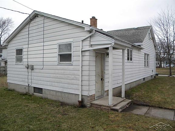 4th image of 2318 S Hamilton St