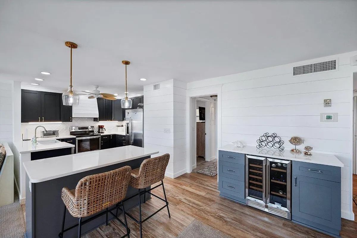Building Photo - 1080 N Collier Blvd #308